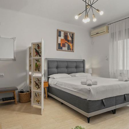 Upscale Studio, Walking Distance From The Old Town Bukarest Eksteriør billede
